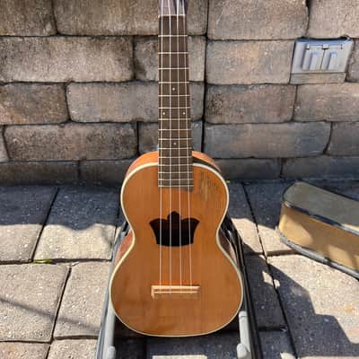 Vintage 1930’s Regal Wendell Hall Concert Ukulele Regal image 1