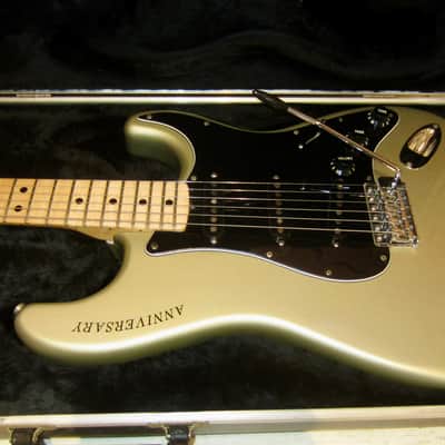Fender 25th Anniversary Stratocaster 1979 - Silver image 10