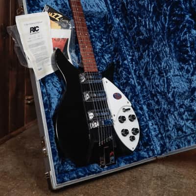 Rickenbacker 350 V63 Liverpool 2017 - Jetglo image 11