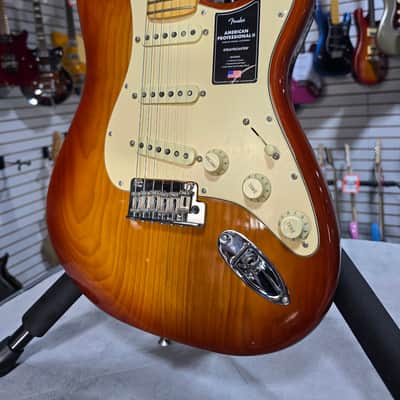 Fender American Professional II Stratocaster - Sienna Sunburst w/Maple FB + OHSC & PLEK*D #301 image 2