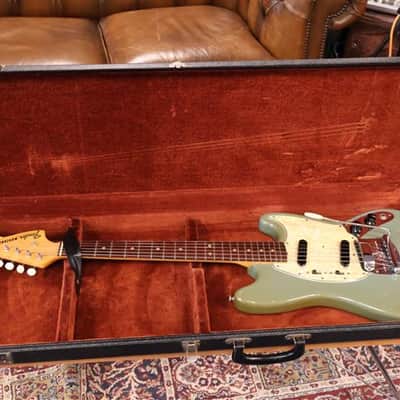 Fender 1966 Mustang Daphne Blue OHSC image 8