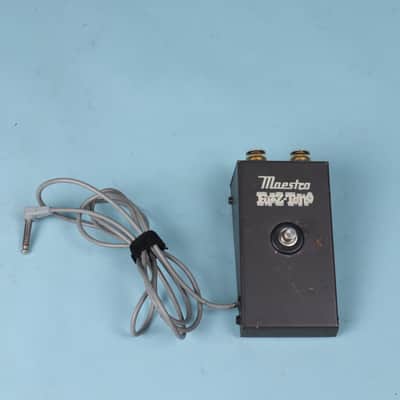 Vintage 1960s Maestro FZ-1A Fuzz Tone by Gibson Fuzz Guitar Effect Pedal image 9