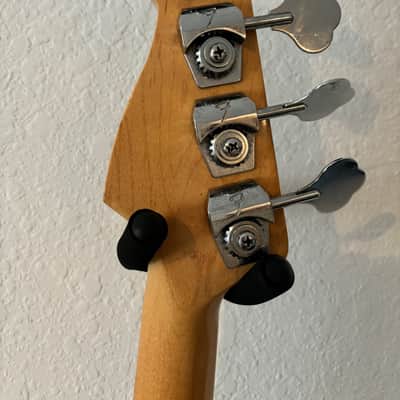 1982 Fender Precision Bass image 4