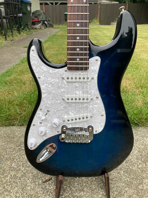 G&L Legacy Tribute 2014 - Midnight Blue image 1