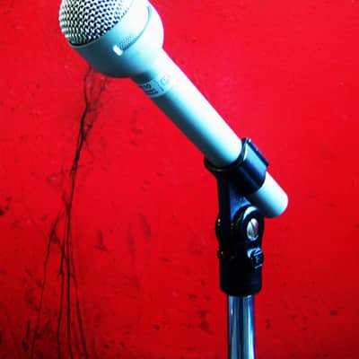 Vintage 1996 Electro-Voice RE10 Supercardioid Dynamic Microphone Low Z w mic clip RE11 RE15 RE16 RE18 Stevie Nicks # 2 image 12