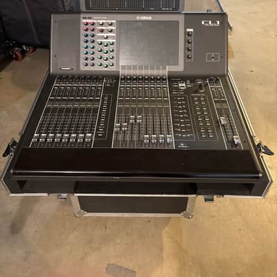 Yamaha CL1 56 Input Digital Mixing Console 2012 - Present - Black image 1