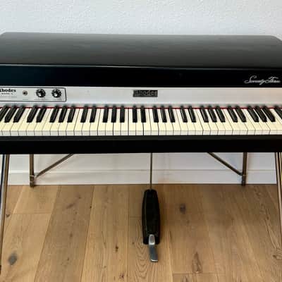 Pristine 1979 Fender Rhodes Mark I Stage 73-Key Electric Piano Black Rounded Top, Complete Stage Package it has been Tuned, Serviced, and Upgraded image 14