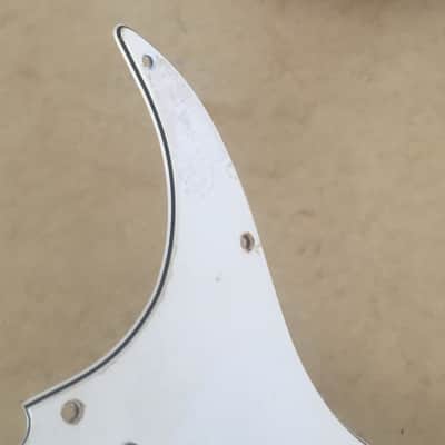 2000s Genuine Fender Guitar Aged Relic Loaded Strat Pickguard Pickups Parchment Natural Aging image 9