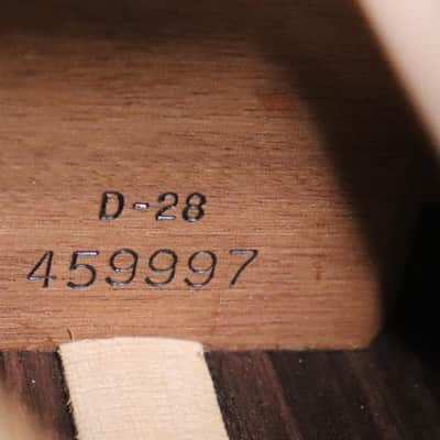 Martin D-28 1985 excellent condition image 12