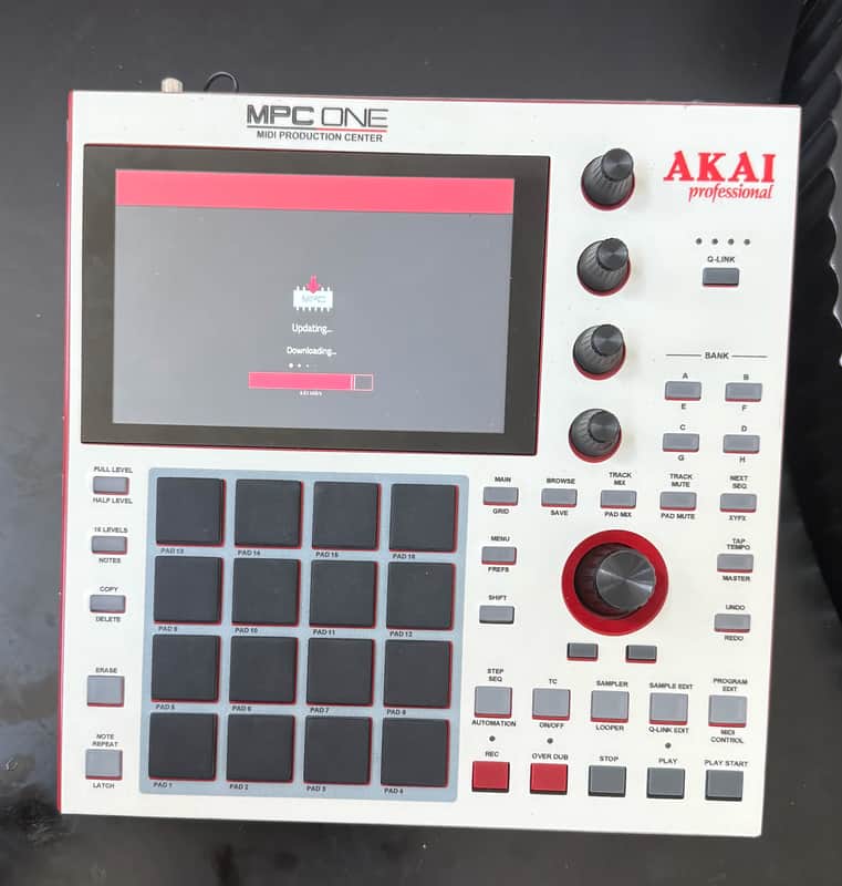 Akai MPC One+ Portable Bundle – Retro Skin + XT Power Battery image 1
