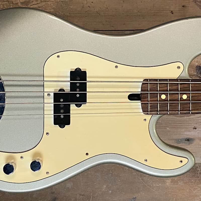 2010 Lakland Skyline 44-64 Silver