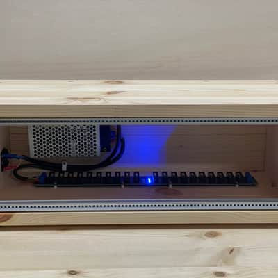 Uryan Modular 3U / 84 HP Minimal Series eurorack case image 4