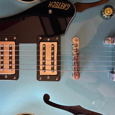 Gretsch G2622T Streamliner Center Block Double-Cut with Bigsby 2024 - Present Arctic Blue image 11