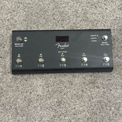 Fender Mustang GTX100 100-Watt 1x12" Digital Modeling Guitar Combo 2020 - Present - Black image 7