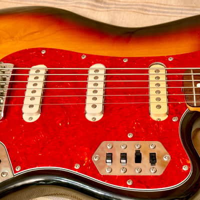 Fender MIJ Bass VI 1993 - Sunburst image 19