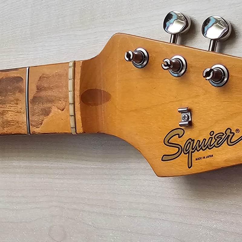 1982 Squier Stratocaster Natural