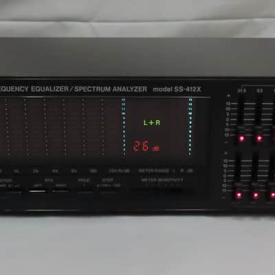 ADC Sound Shaper SS-412X 10 Band Equalizer (EQ) 12 Band Spectrum Analyzer image 2