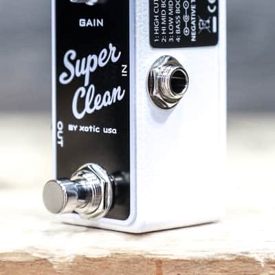Xotic Effects Super Clean Buffer High End Buffer with Gain Control Effect Pedal image 2