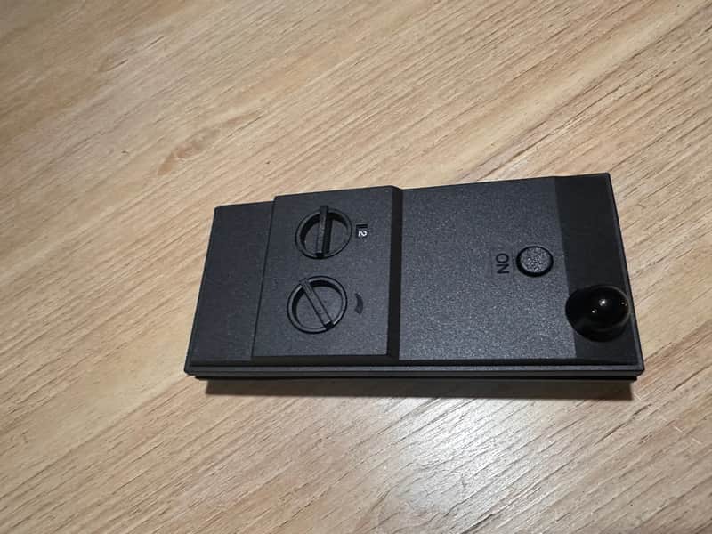 Immagine Danish Interpretation Systems IR 15-6B receiver - 1