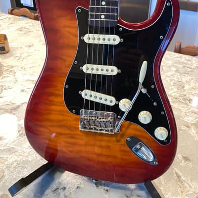 Fender Japan Stratocaster 1994 - Cherry Burst image 13