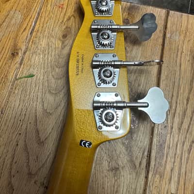 Fender Modern Player Telecaster Bass - 2-Color Sunburst image 6
