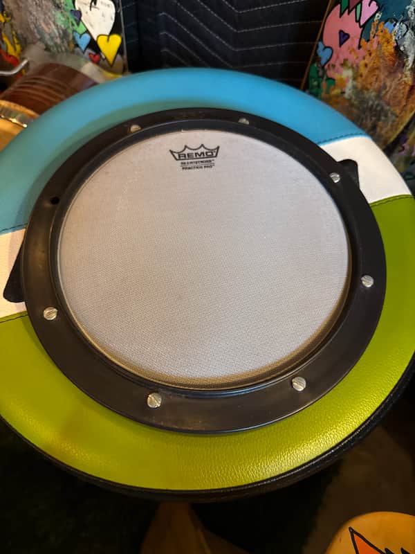 Remo Silentstroke Practice Pad - Tunable Black Silentstroke Drum Head 8" 2010s - Black image 1