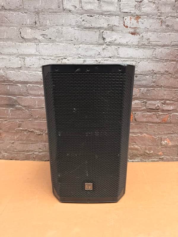 Electro Voice (EV) ELX200 Powered Single 12" Two-Way Loudspeaker 90 x 60 Degree Coverage Pattern image 1