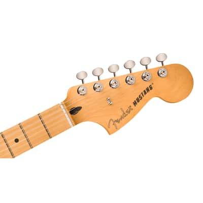 Fender Player II Mustang MN 3-Color Sunburst - Electric Guitar image 5