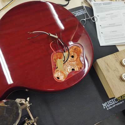 Epiphone Les Paul Standard '50s with Laurel Fretboard 2020 - 2025 - Heritage Cherry Sunburst image 5