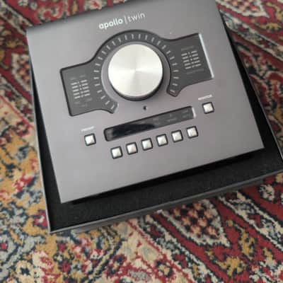 Universal Audio Apollo Twin DUO MKII Thunderbolt Audio Interface 2019 - Present - Dark Grey image 2