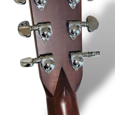 Martin D-28 custom shop 2010 - Adirondack image 10