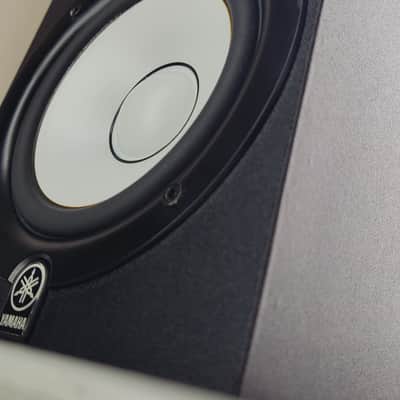 Yamaha HS50M Powered Studio Monitor (Pair) Black image 13