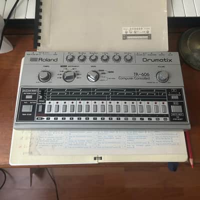 Roland TR-606 Drumatix 1980s Silver