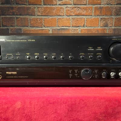 Pioneer 1995 VSX-454 AV Stereo Receiver image 1