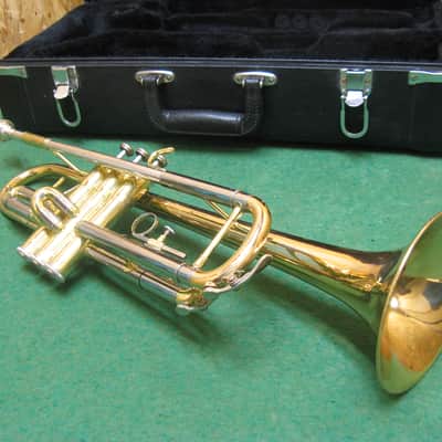 Jupiter Trumpet CTR-60 Carnegie XL - Sterling Silver Lead-pipe - Case & Jupiter 7C Mouthpiece image 3
