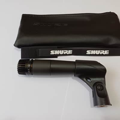 Shure SM57 Cardioid Dynamic Microphone - with zip case and mic clip image 2