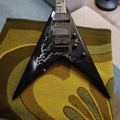 Jackson Custom Shop KV2 King V / Lightning Sky Graphic / Abalone Flame Inlays / Ebony Fretboard image 5
