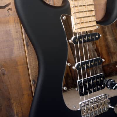 WR C-Lest Custom Shop, Matte black, mirror pickguard, Strat image 4