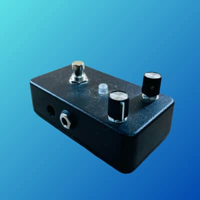 Lovepedal MKIII Fuzz image 3