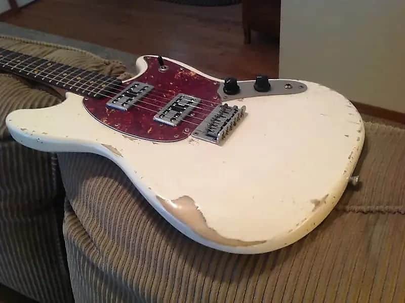 Luthiers Vault Custom Shop Carbonita Mustang Partscaster Relic - Flat Worn White image 1