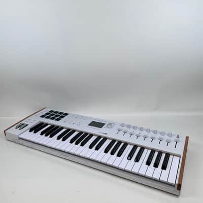 Arturia KeyLab 49 MK3 Professional MIDI Keyboard Controller - White image 7