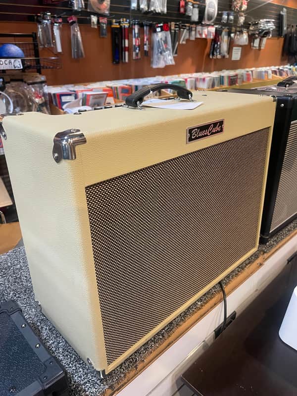 Roland Blues Cube Artist 2-Channel 80-Watt 1x12" Guitar Combo 2015 - Present - Tweed image 1