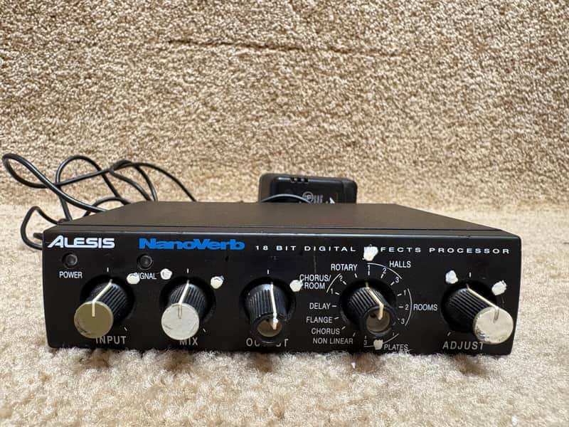 Alesis Nanoverb 18-Bit Digital Effects Processor | Reverb Canada