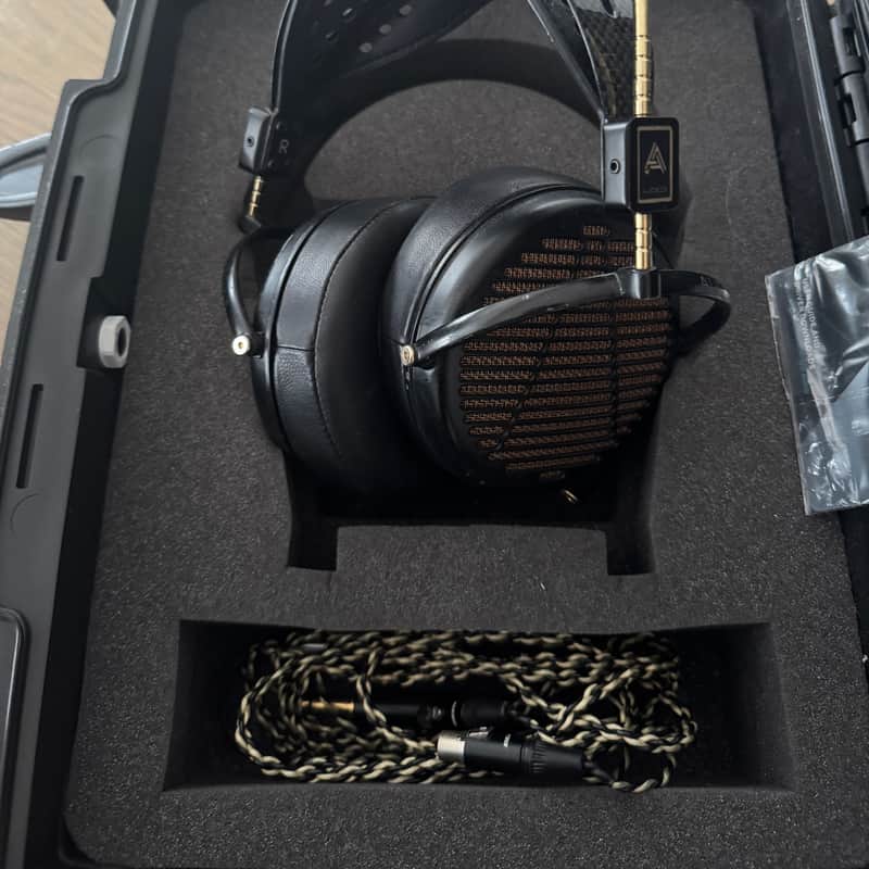2021 – Present Audeze LCD-4Z Open-Back Planar Magnetic Headpho…