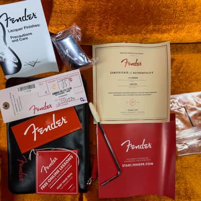 Fender American Vintage II 1965 Stratocaster Round-Lam Rosewood Fingerboard Candy Apple Red (334) image 8