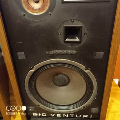 Bic Venturi Formula 4 1976 - Wood grain simulated walnut image 3