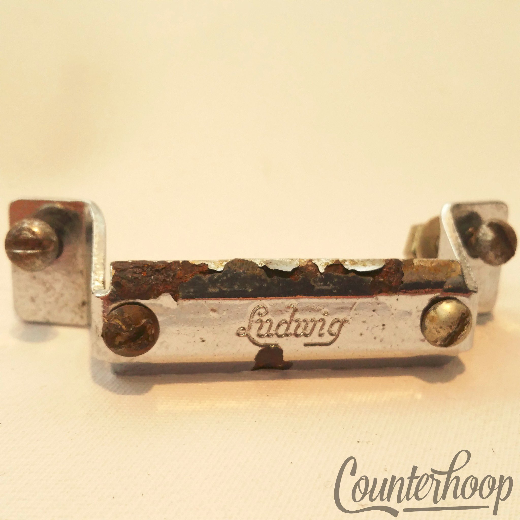 Ludwig Snare Drum Butt Plate Script P32 Chrome Vintage 60s Supra/Acro/JazzFest* - Excellent / 6.95/24.95 — main photograph