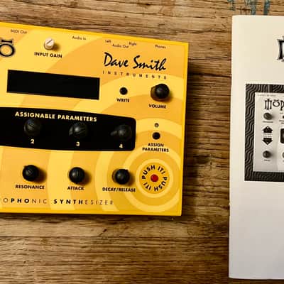 Dave Smith Instruments Mopho Desktop Monophonic Synthesizer 2008 - 2016 - Yellow image 4