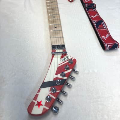 EVH 5150 Striped Series 2017 - Present - Red/Black/White image 4