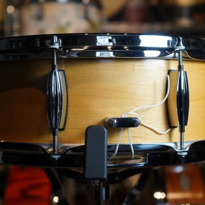 Doc Sweeney Drums Legend Series Snare Drum #28 Maple 14x5.5 - Satin Natural image 2